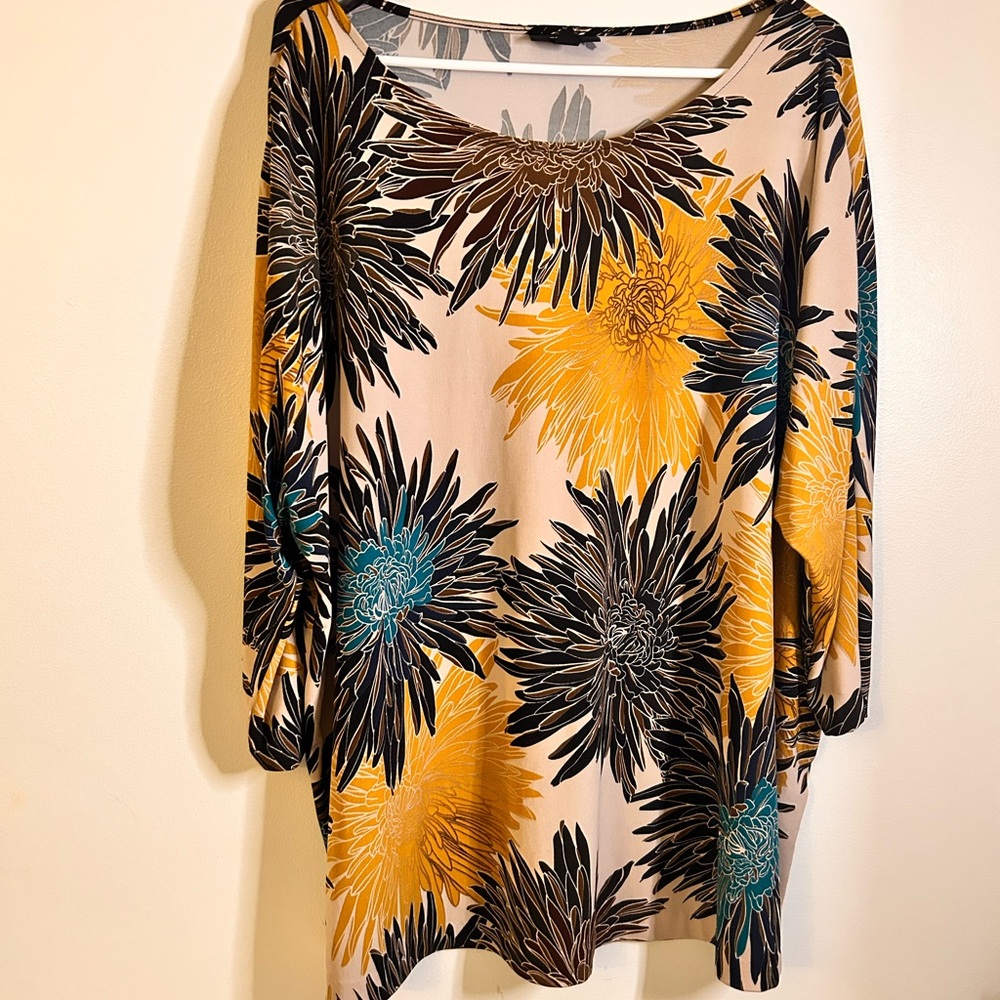 Alfani cottage core dolman sleeve top size 2x bold floral blue black yellow
